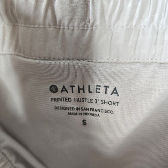 Athleta Printed Hustle 3" Athletic Running Shorts Size Small - Picture 3 of 7